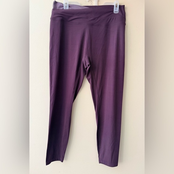 HALARA Pants - HALARA Women’s Leggings, Crossover 2-Tone Waist, size XL, colors Plum and Lilac